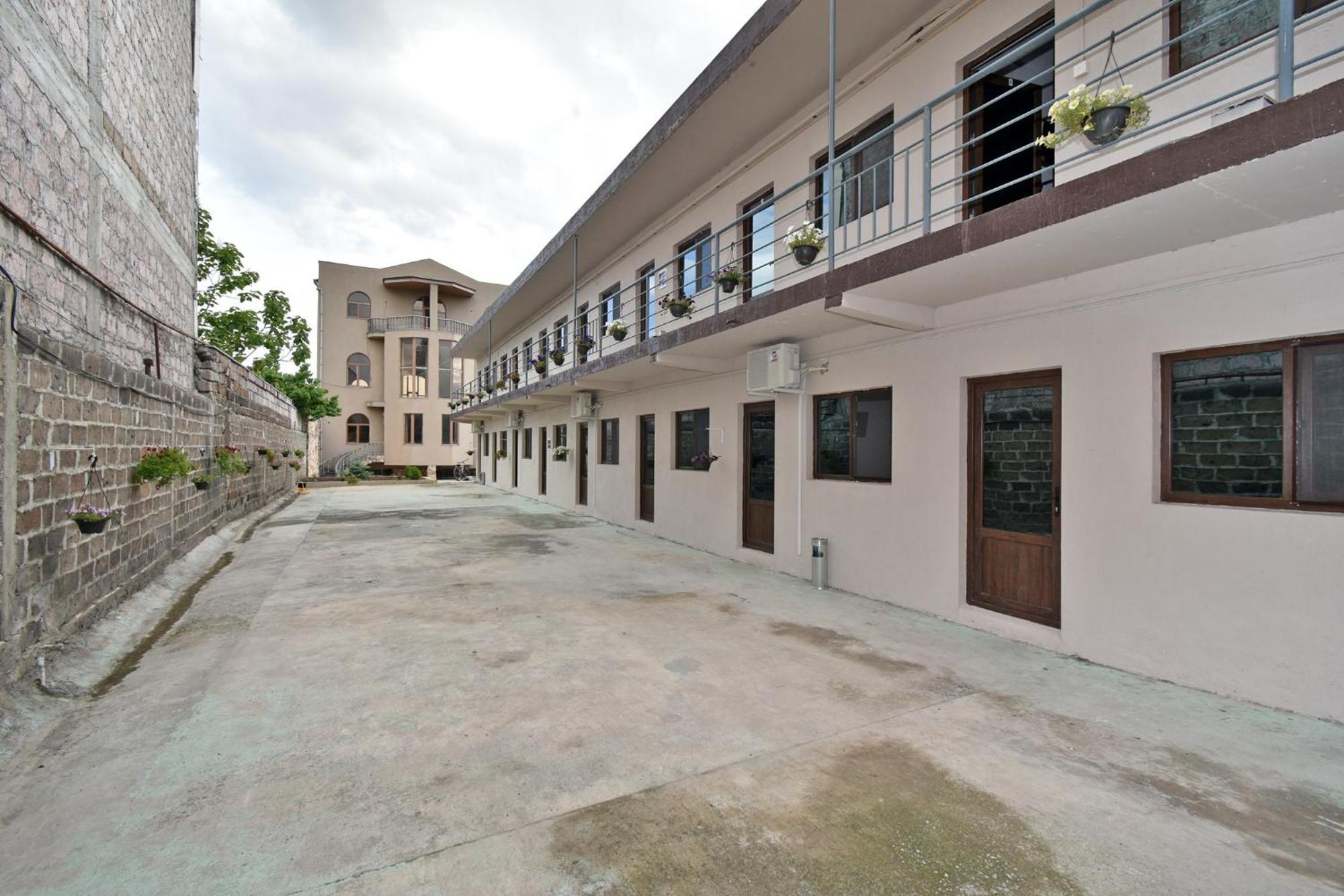 Hotel Sirik Armavir Exterior foto